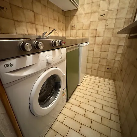 - Inout - 4 Beds Flat S-j10 公寓 瓦托伦斯