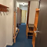 - Inout - 4 Beds Flat S-j10 Apartment *