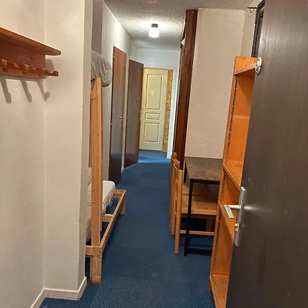 - Inout - 4 Beds Flat S-j10 Апартаменты *