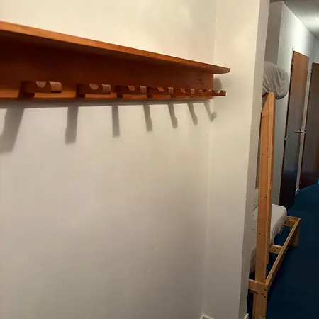 - Inout - 4 Beds Flat S-j10 아파트