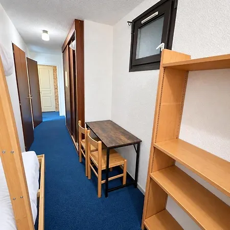 - Inout - 4 Beds Flat S-j10 *
