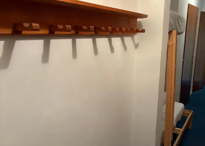 - Inout - 4 Beds Flat S-j10 Apartment